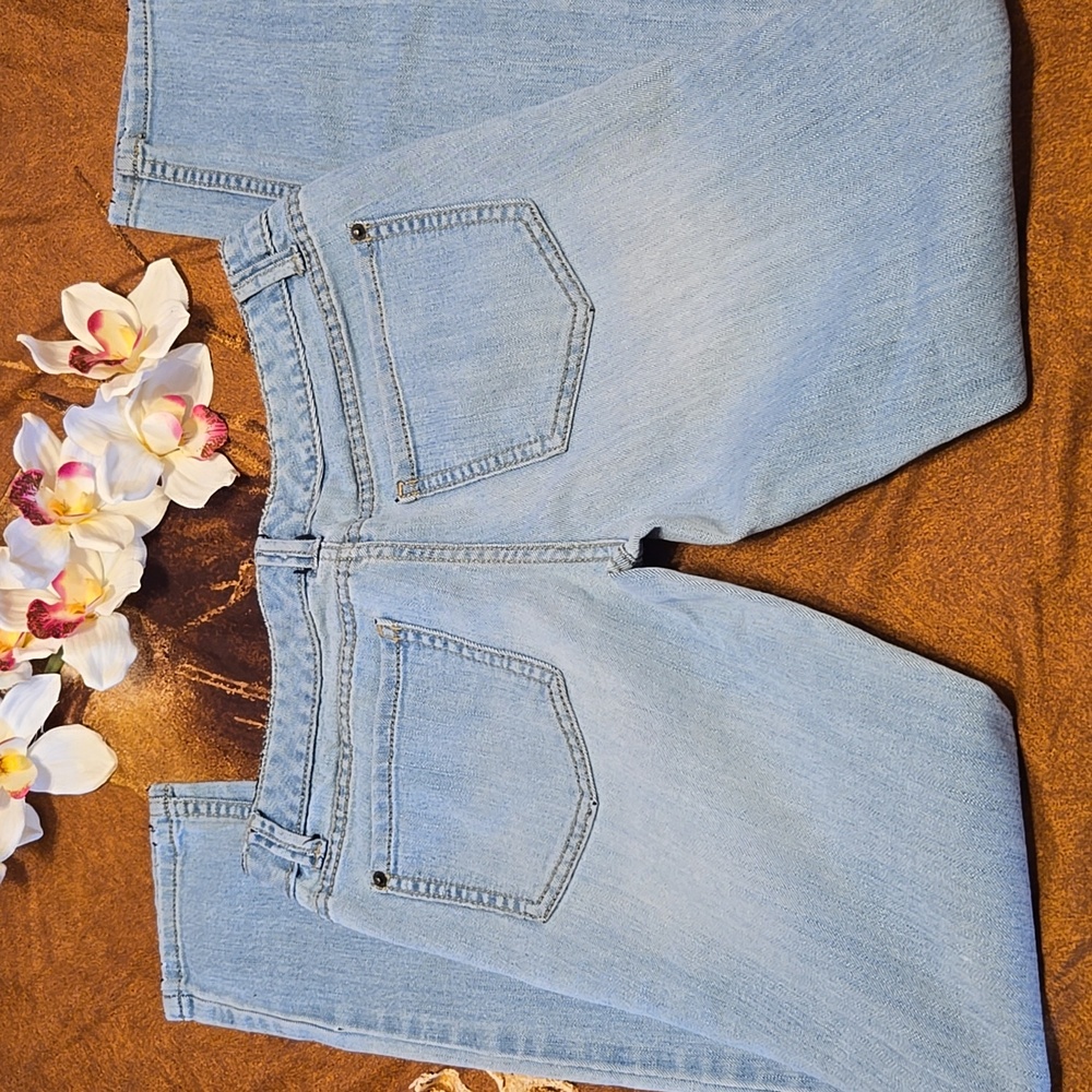 Skinny Stone Wash Jeans - Picture 4 of 9
